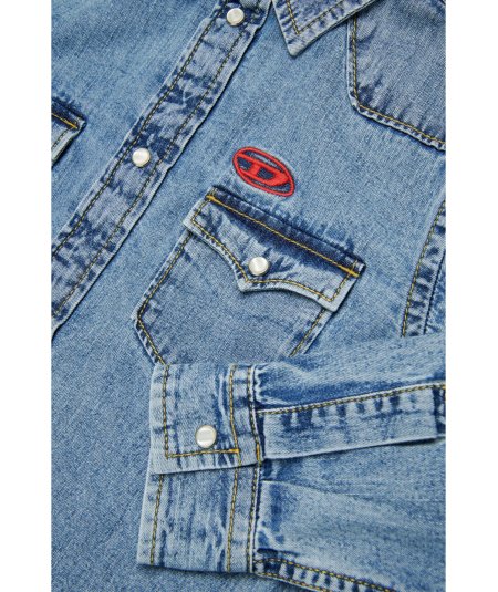Camicia in Denim Chiaro con Logo Oval D