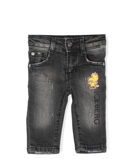 Jeans con Patch Snoopy